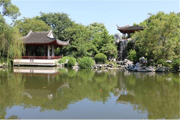 湥